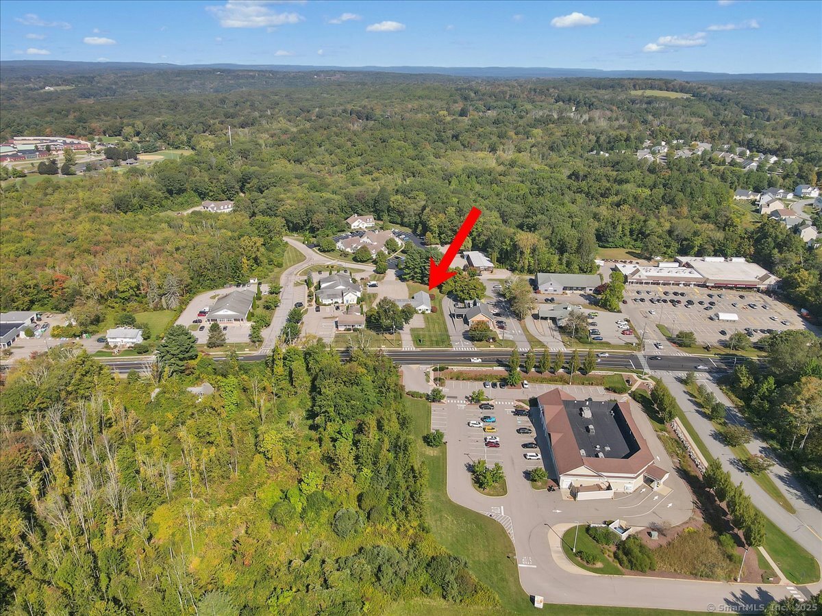 Hebron, Connecticut 06248, United States, ,Residential,Active,215590