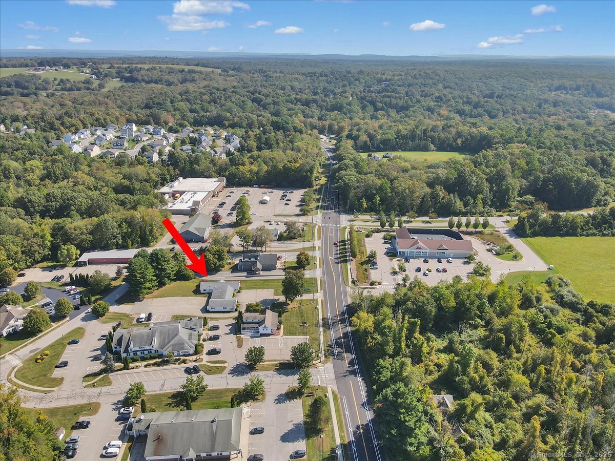 Hebron, Connecticut 06248, United States, ,Residential,Active,215590