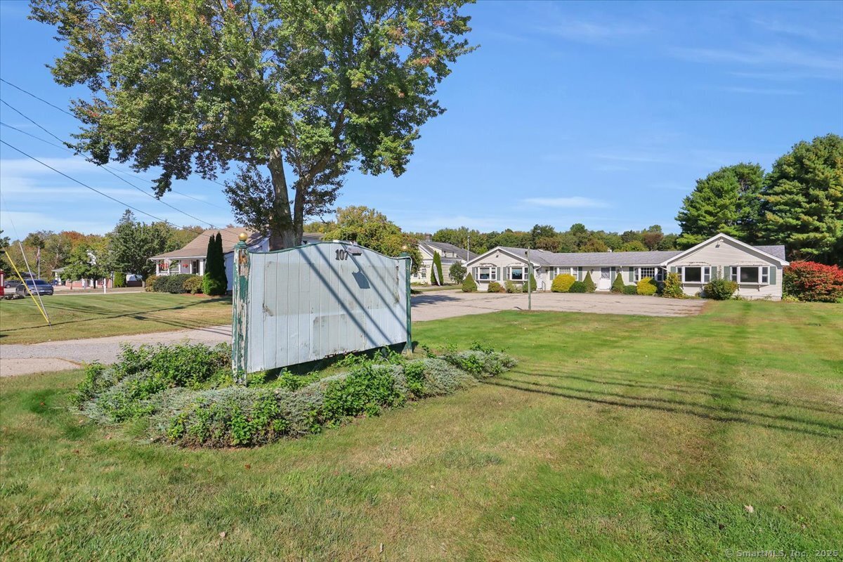 Hebron, Connecticut 06248, United States, ,Residential,Active,215590