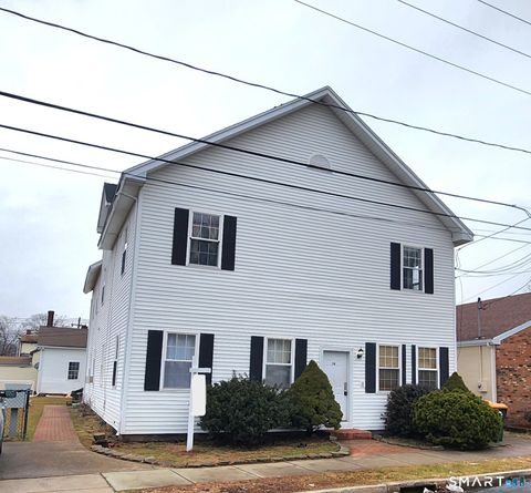 Photo of 24 Meadow Street #1 North, Wallingford, CT 06492 (MLS # 24150532)