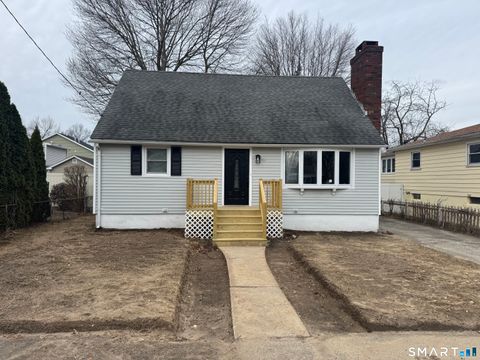 Photo of 387 Atwood Avenue, Waterbury, CT 06705 (MLS # 24160621)