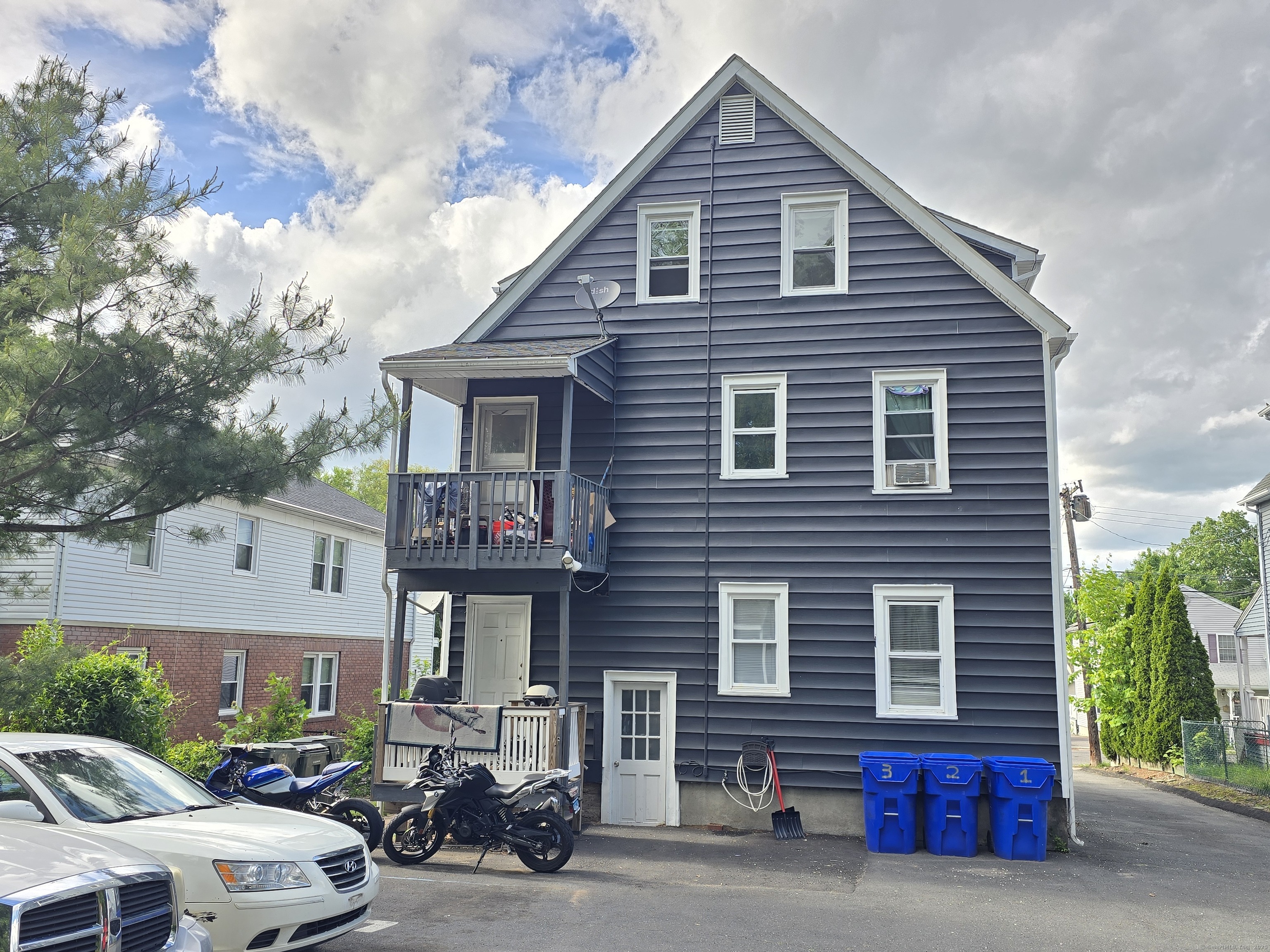 73 Bliss Street