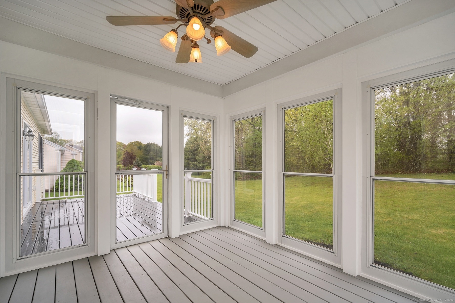 33 Beechwood Drive, Waterford, Connecticut image 24