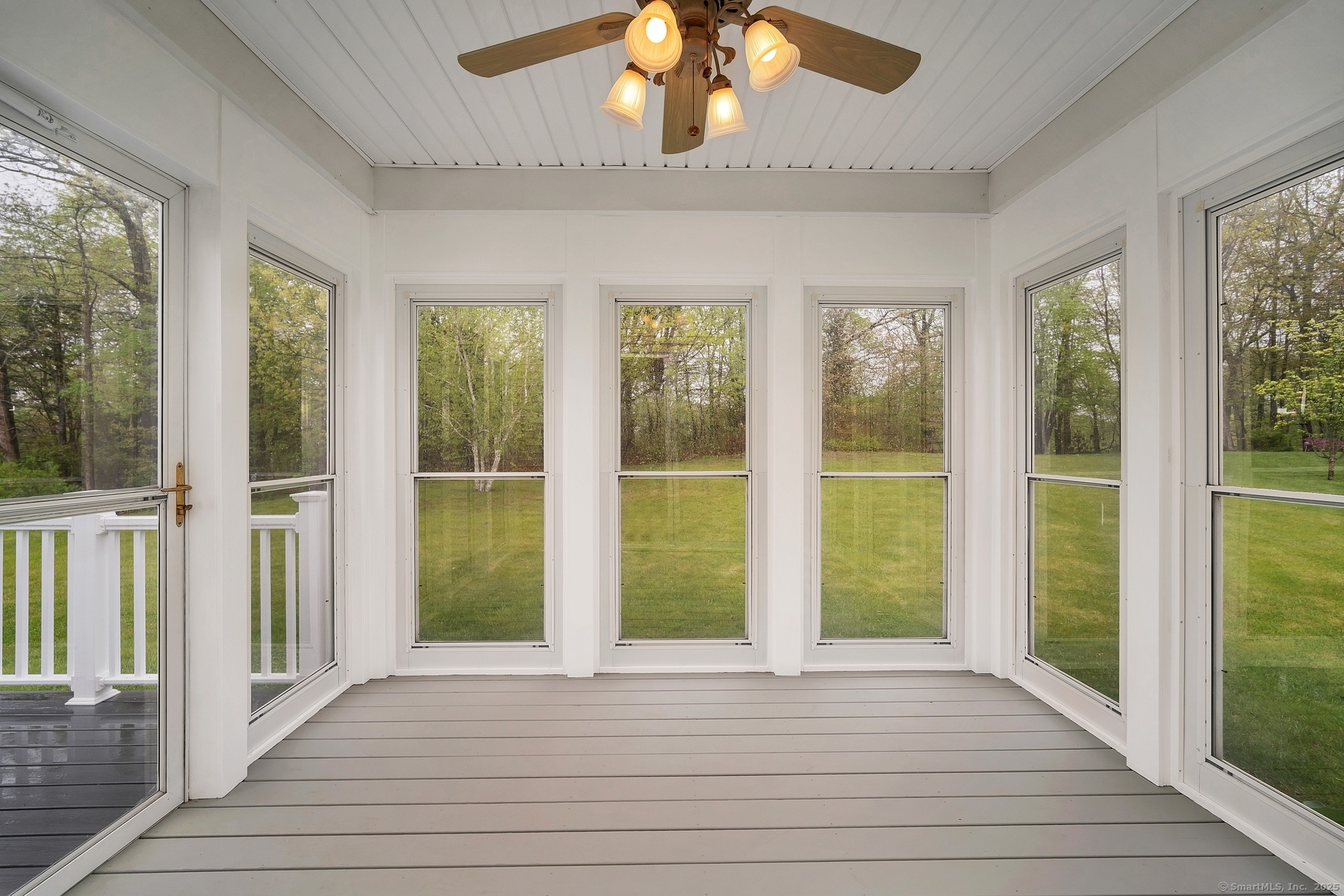 33 Beechwood Drive, Waterford, Connecticut image 23