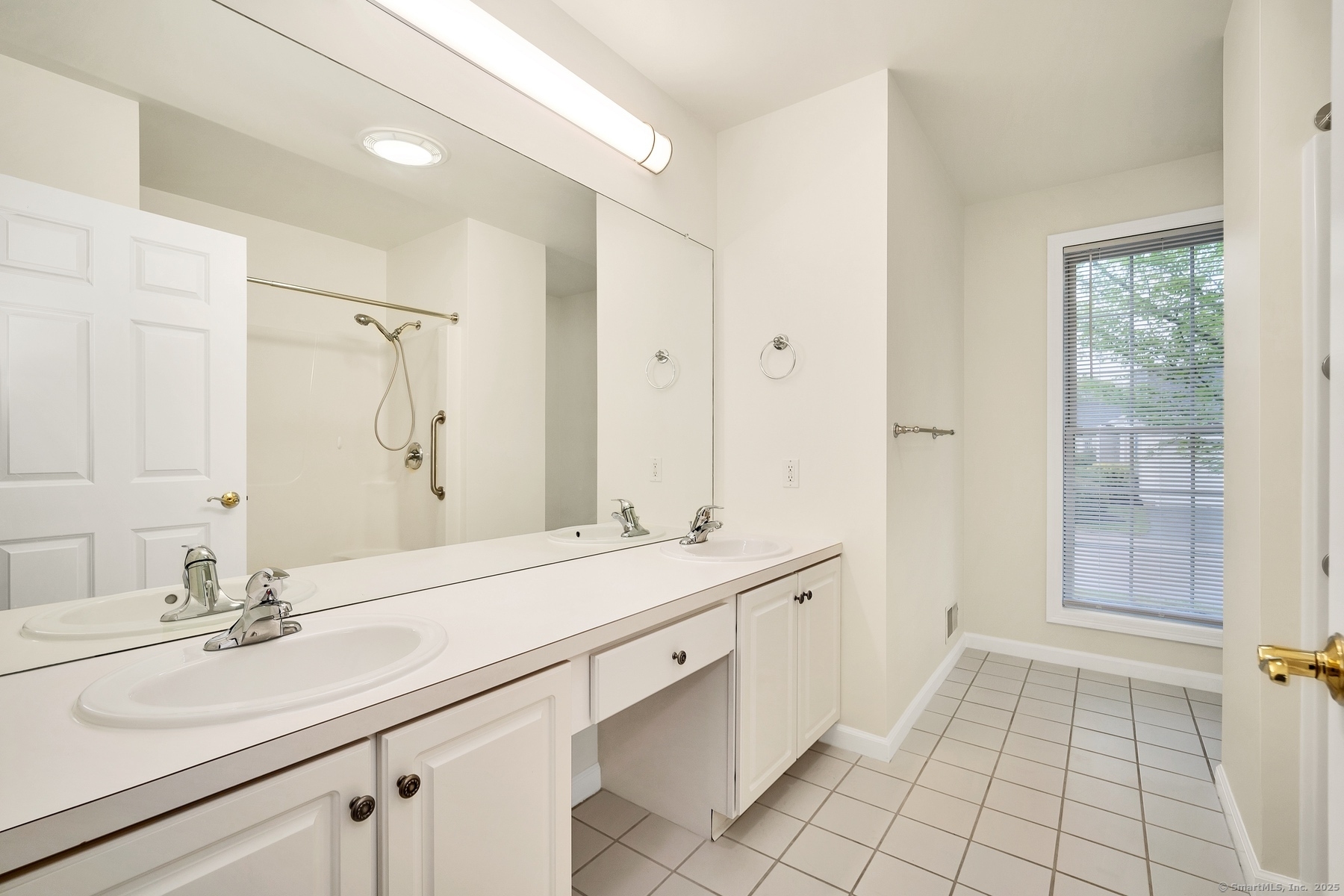 33 Beechwood Drive, Waterford, Connecticut image 30
