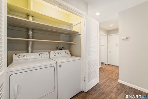 Tiny photo for 42 Library Lane #42, Simsbury, CT 06070 (MLS # 24152640)