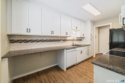 Tiny photo for 42 Library Lane #42, Simsbury, CT 06070 (MLS # 24152640)