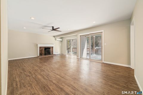 Tiny photo for 42 Library Lane #42, Simsbury, CT 06070 (MLS # 24152640)