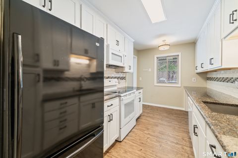 Tiny photo for 42 Library Lane #42, Simsbury, CT 06070 (MLS # 24152640)