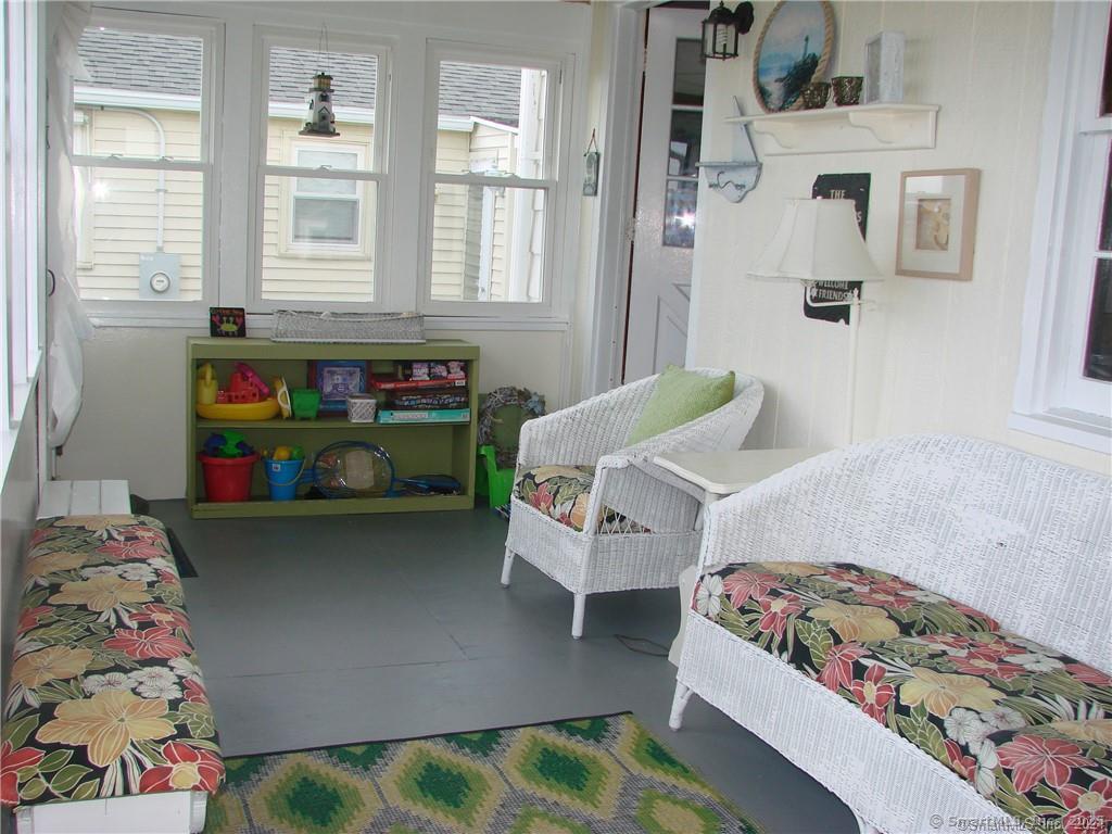 405 Seaside Avenue