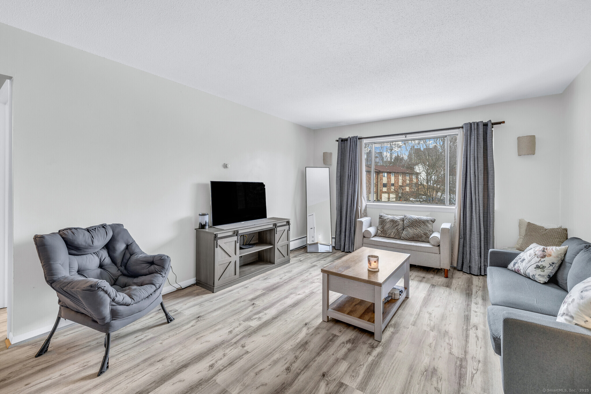 15 Kay Lane #APT H, Waterbury, Connecticut image 3