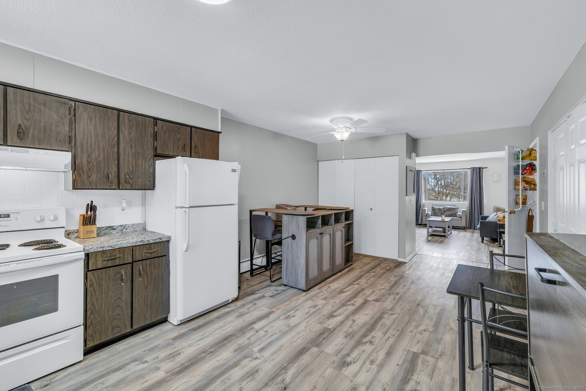 15 Kay Lane #APT H, Waterbury, Connecticut image 12