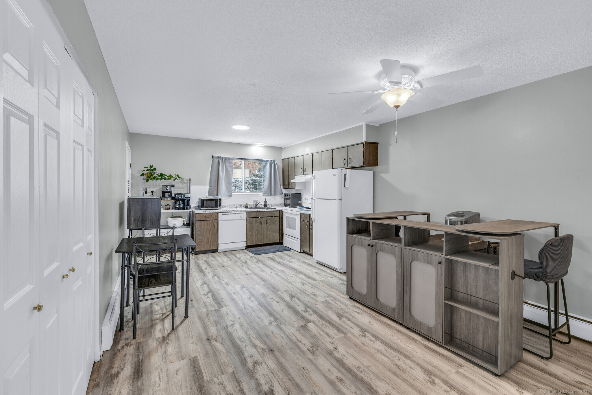 15 Kay Lane #APT H, Waterbury, Connecticut image 7