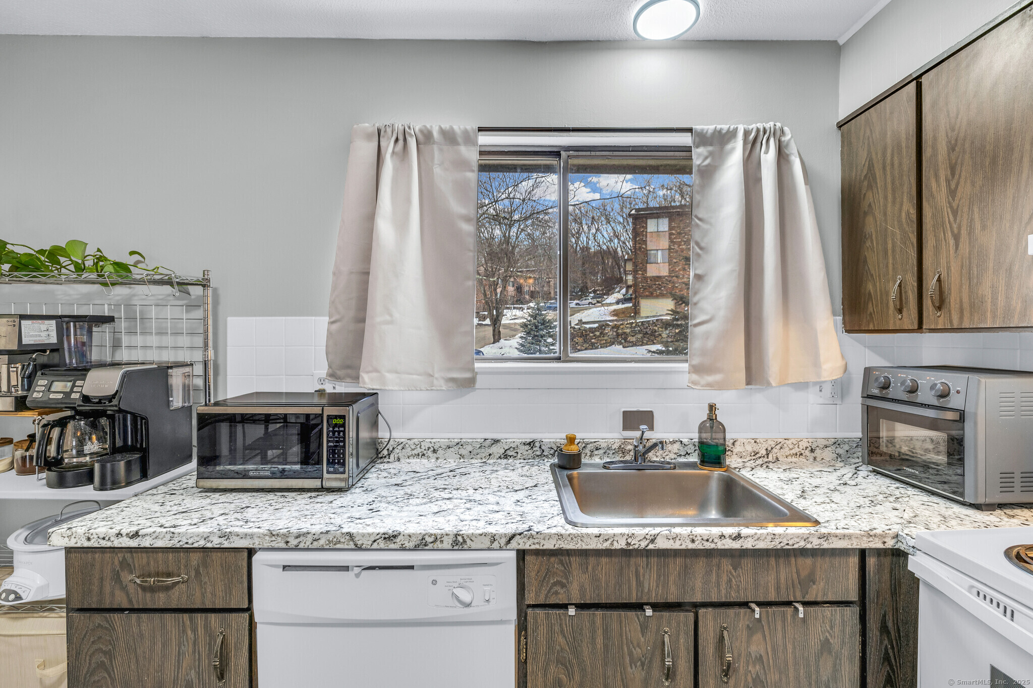 15 Kay Lane #APT H, Waterbury, Connecticut image 11