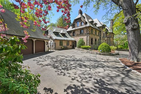 6 Prospect Court, Hamden, CT 06517 - #: 24054098