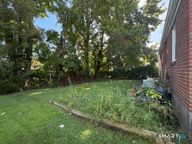 6 Beckwith Drive