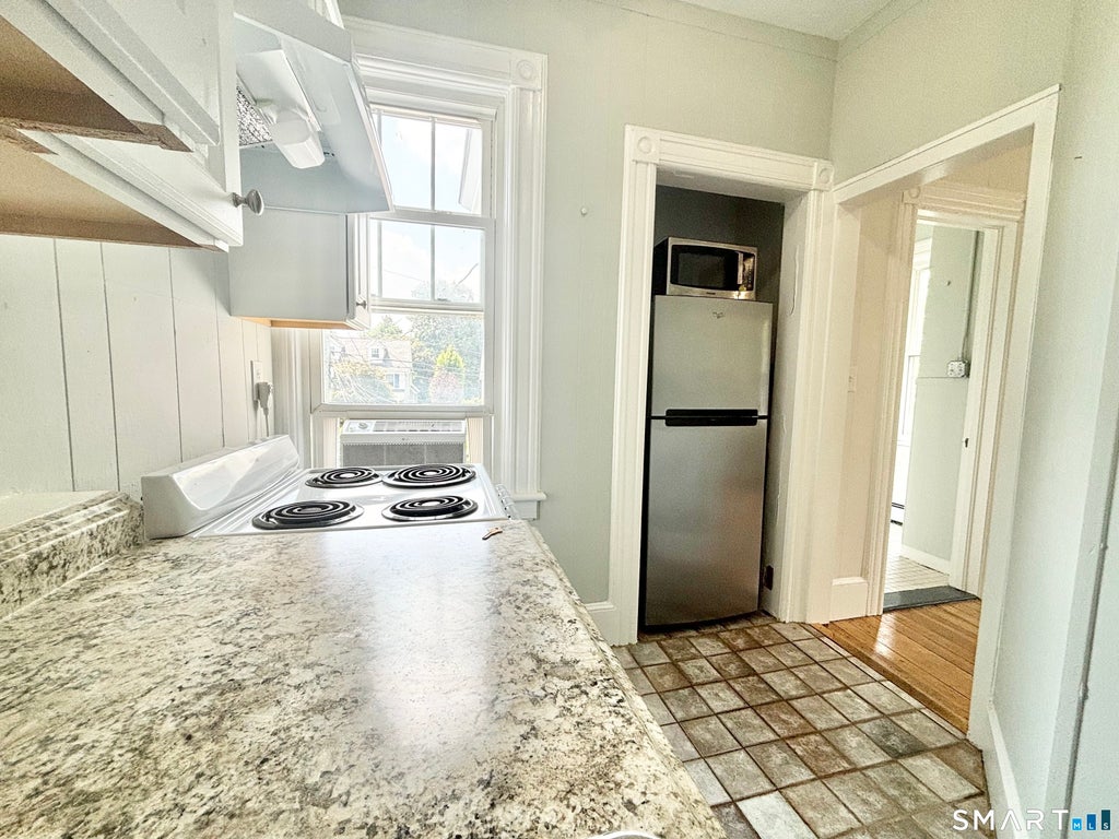 Photo of 198 Ocean Drive E #2F, Stamford, CT 06902 (MLS # 24202428)