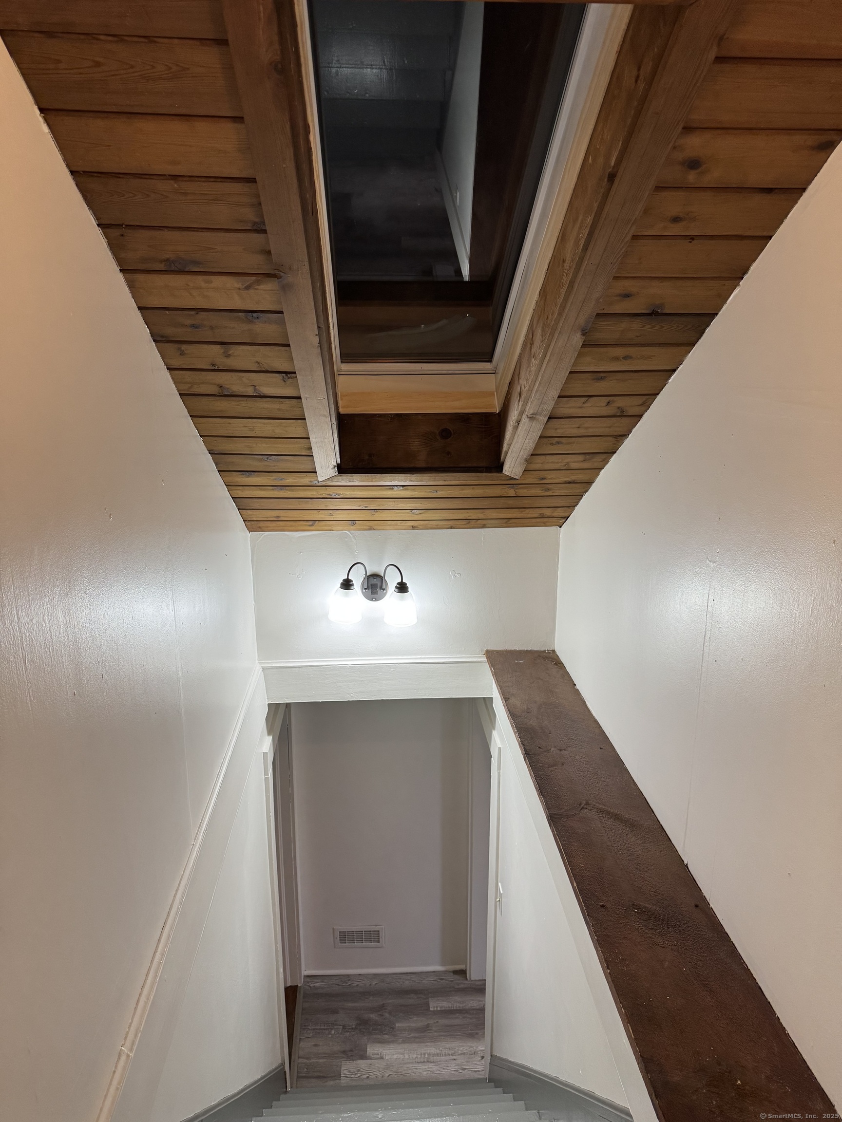 4 Handfield Avenue, Windham, Connecticut image 17