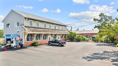Photo of 151 Meadow Street #3, Branford, CT 06405 (MLS # 24133188)