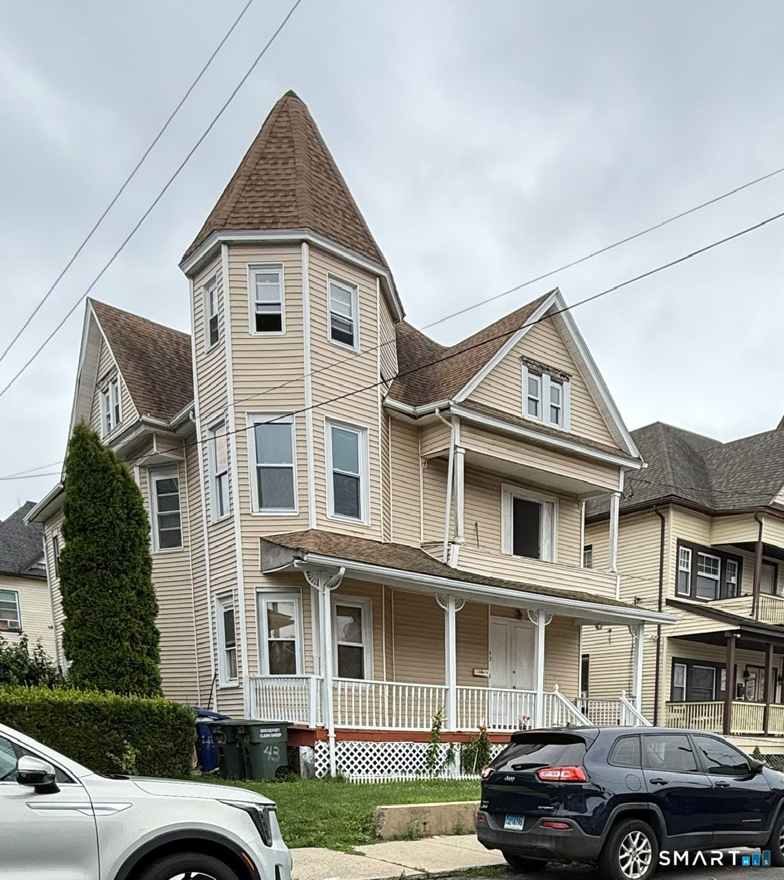 43-45 Sanford Avenue