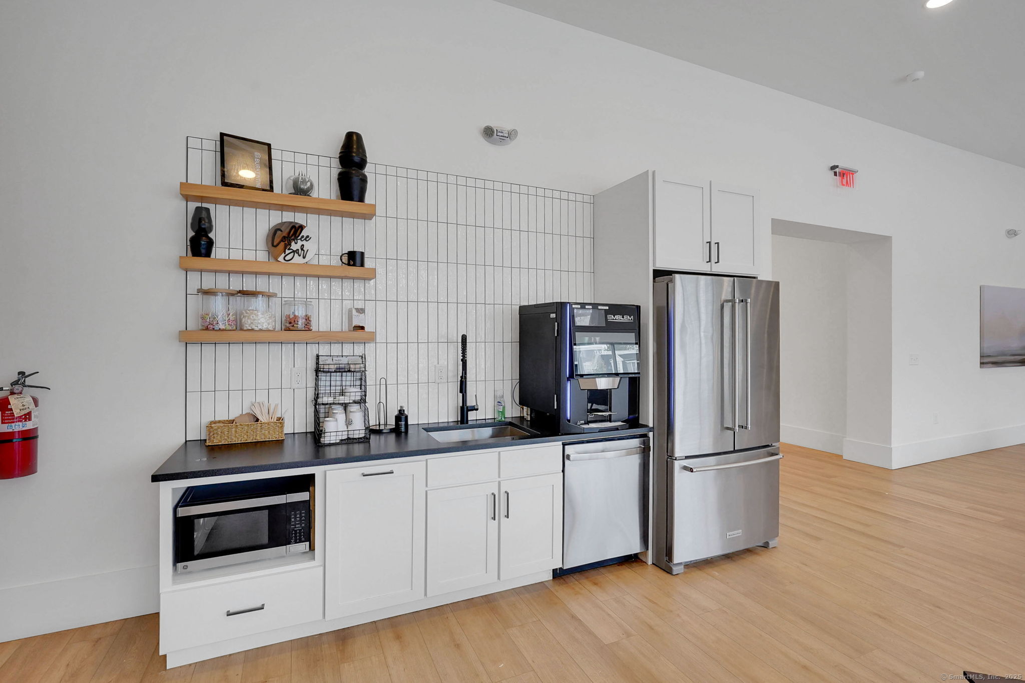 280 Salmon Brook Street 2206