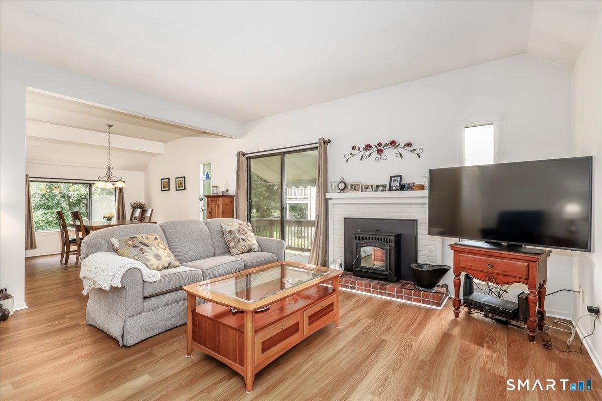 537 Heritage Village A