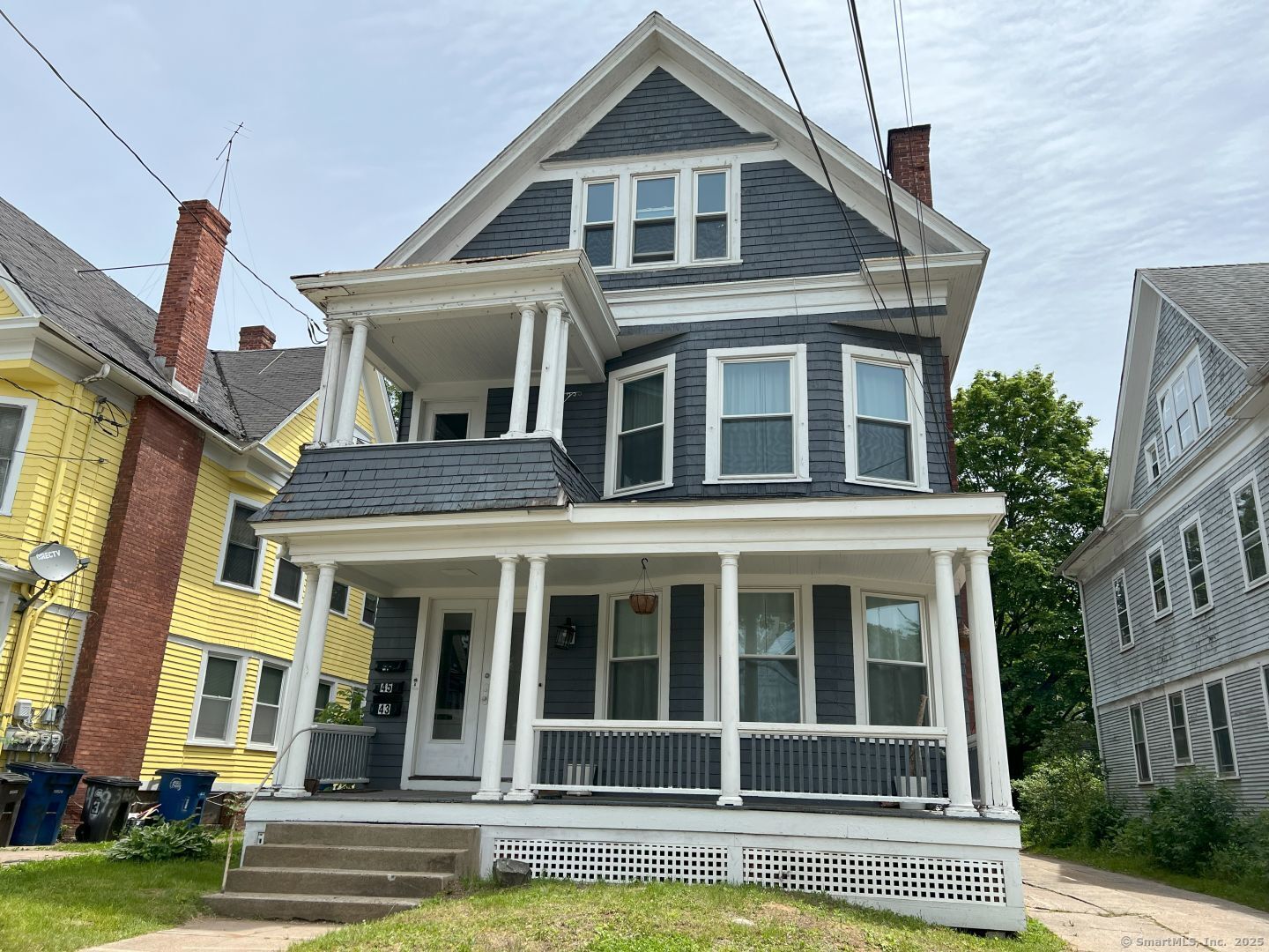 Pendleton Street 3rd Floor, New Haven, Connecticut - 3 Bedrooms  
1 Bathrooms  
6 Rooms - 