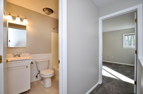 Tiny photo for 3 Farmington Meadow Drive #3, Farmington, CT 06032 (MLS # 24173419)