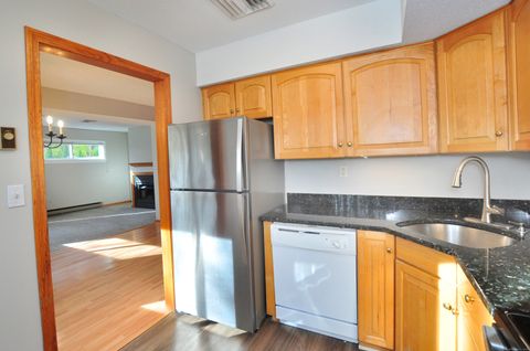Tiny photo for 3 Farmington Meadow Drive #3, Farmington, CT 06032 (MLS # 24173419)