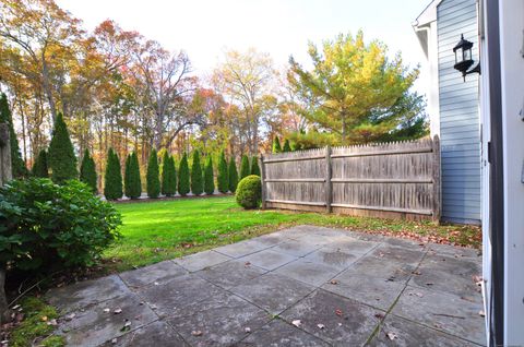 Tiny photo for 3 Farmington Meadow Drive #3, Farmington, CT 06032 (MLS # 24173419)