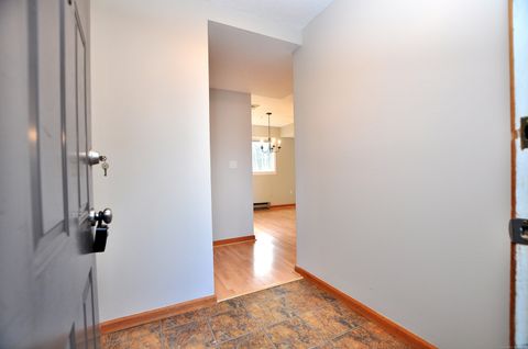 Tiny photo for 3 Farmington Meadow Drive #3, Farmington, CT 06032 (MLS # 24173419)