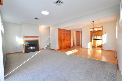 Tiny photo for 3 Farmington Meadow Drive #3, Farmington, CT 06032 (MLS # 24173419)