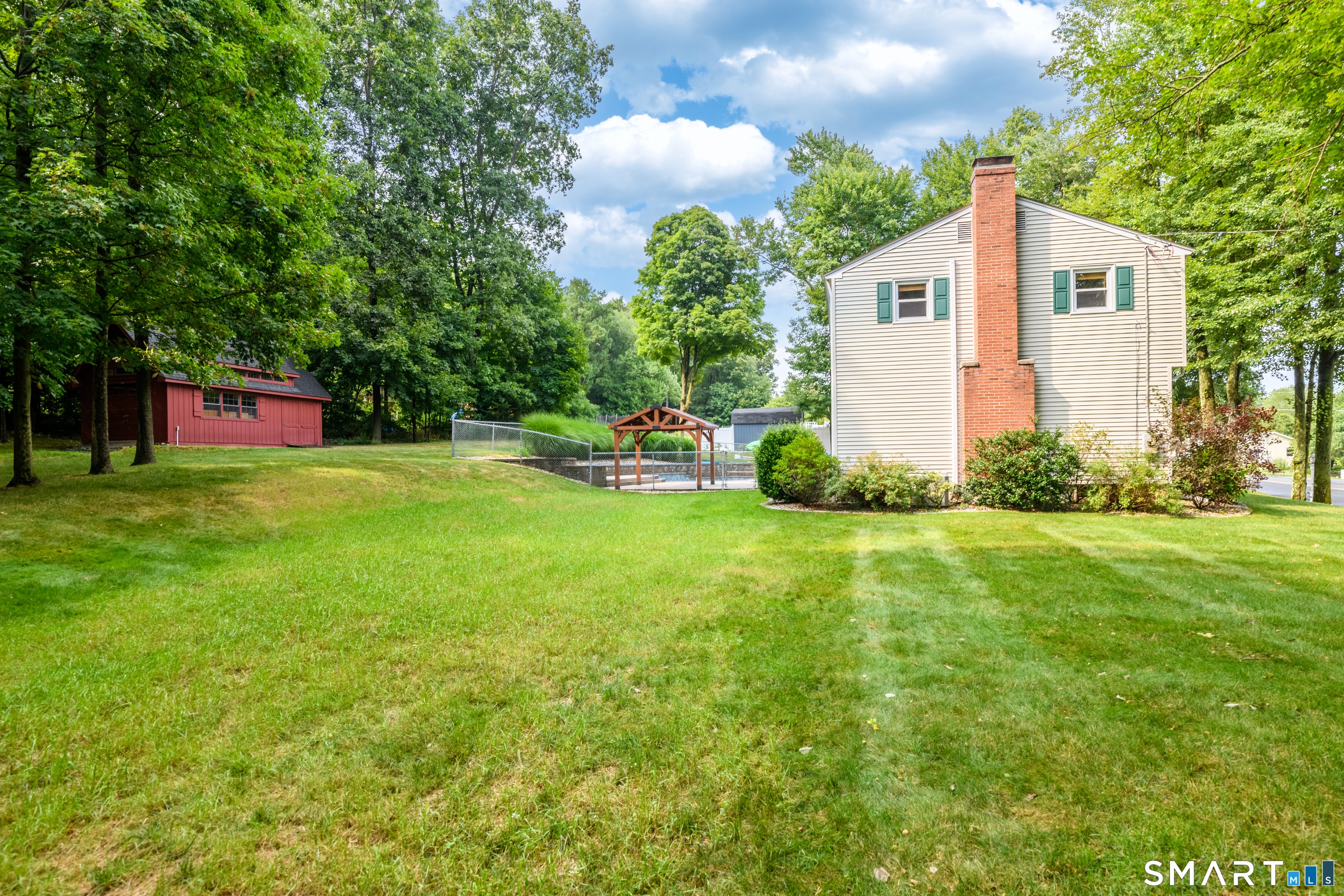18 Hillside Drive