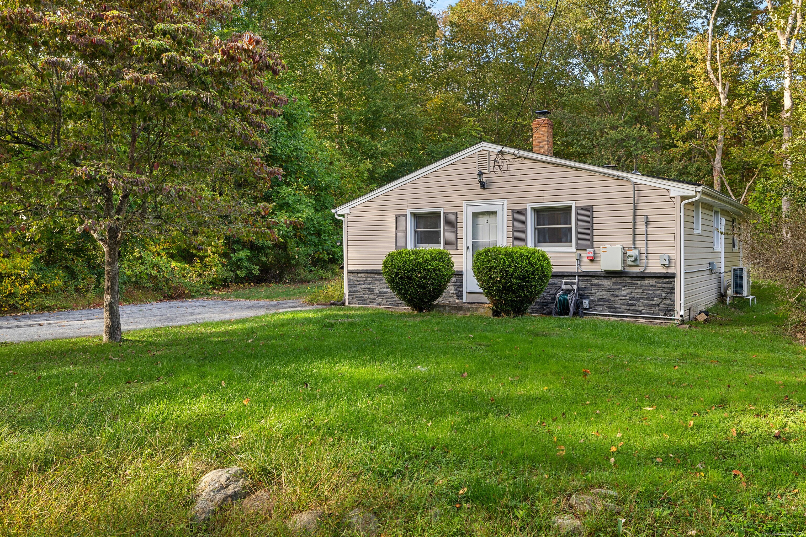 12 Pickeral Drive