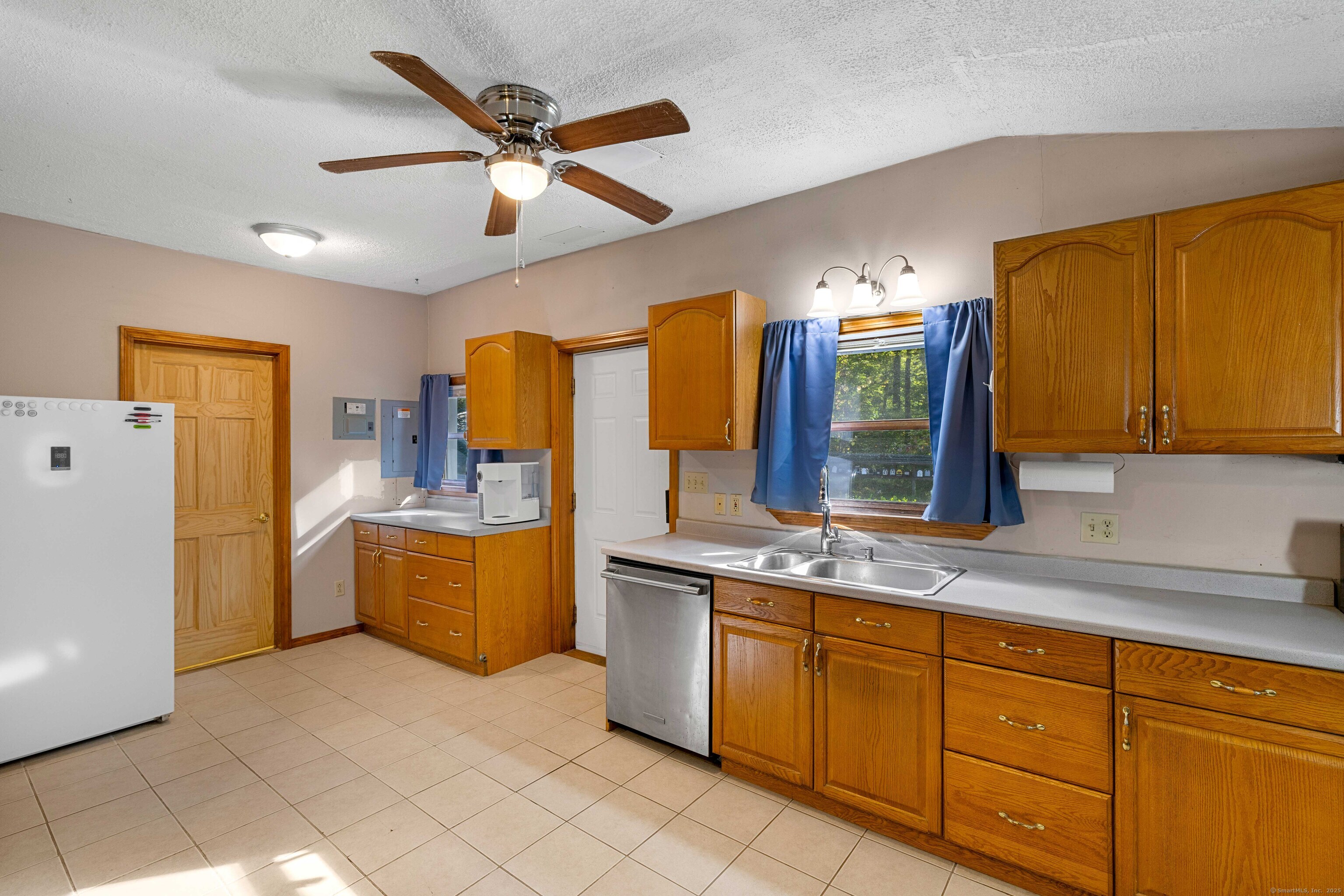 12 Pickeral Drive