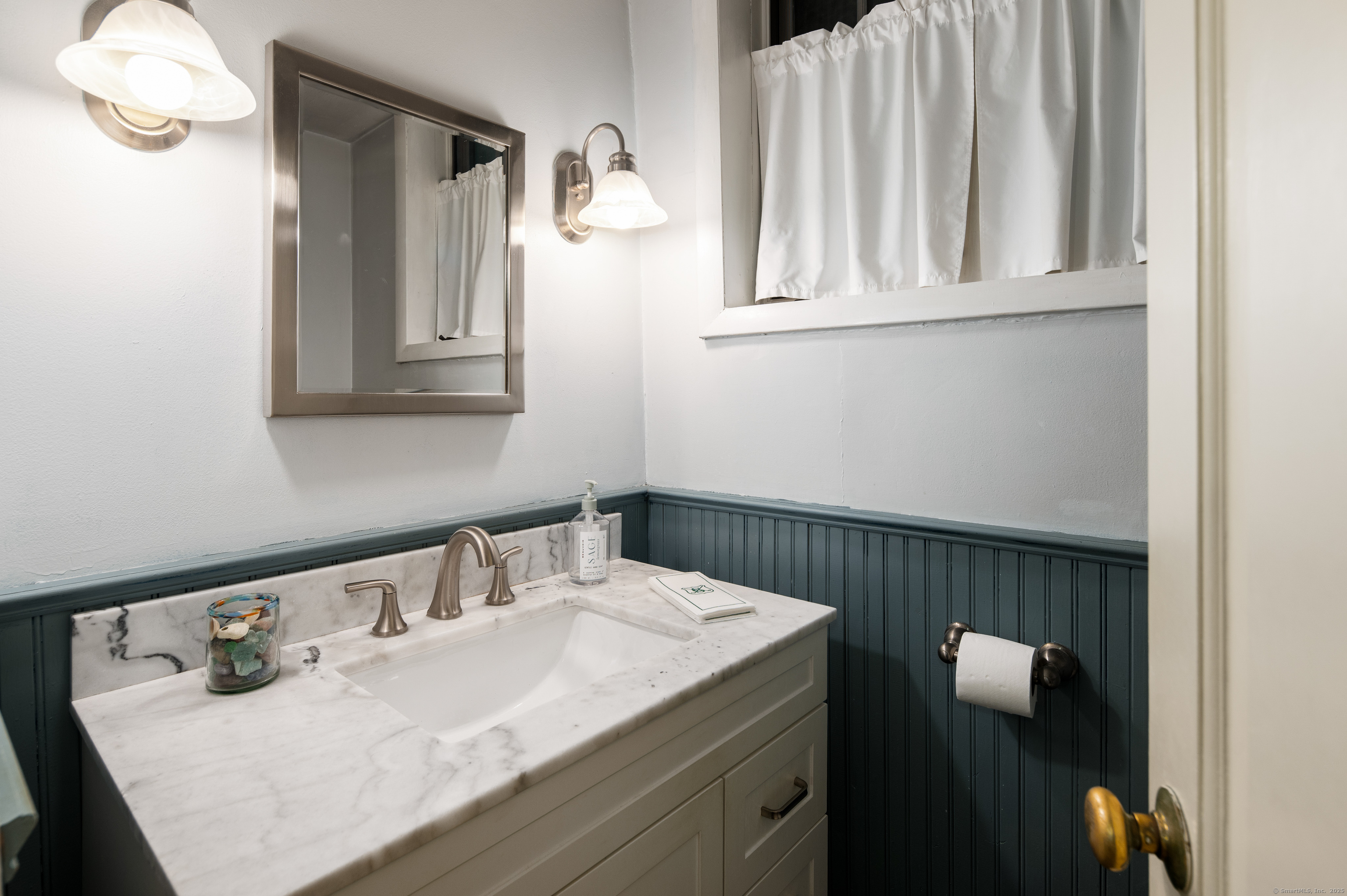 306 Hubbard Avenue, Stamford, Connecticut image 11
