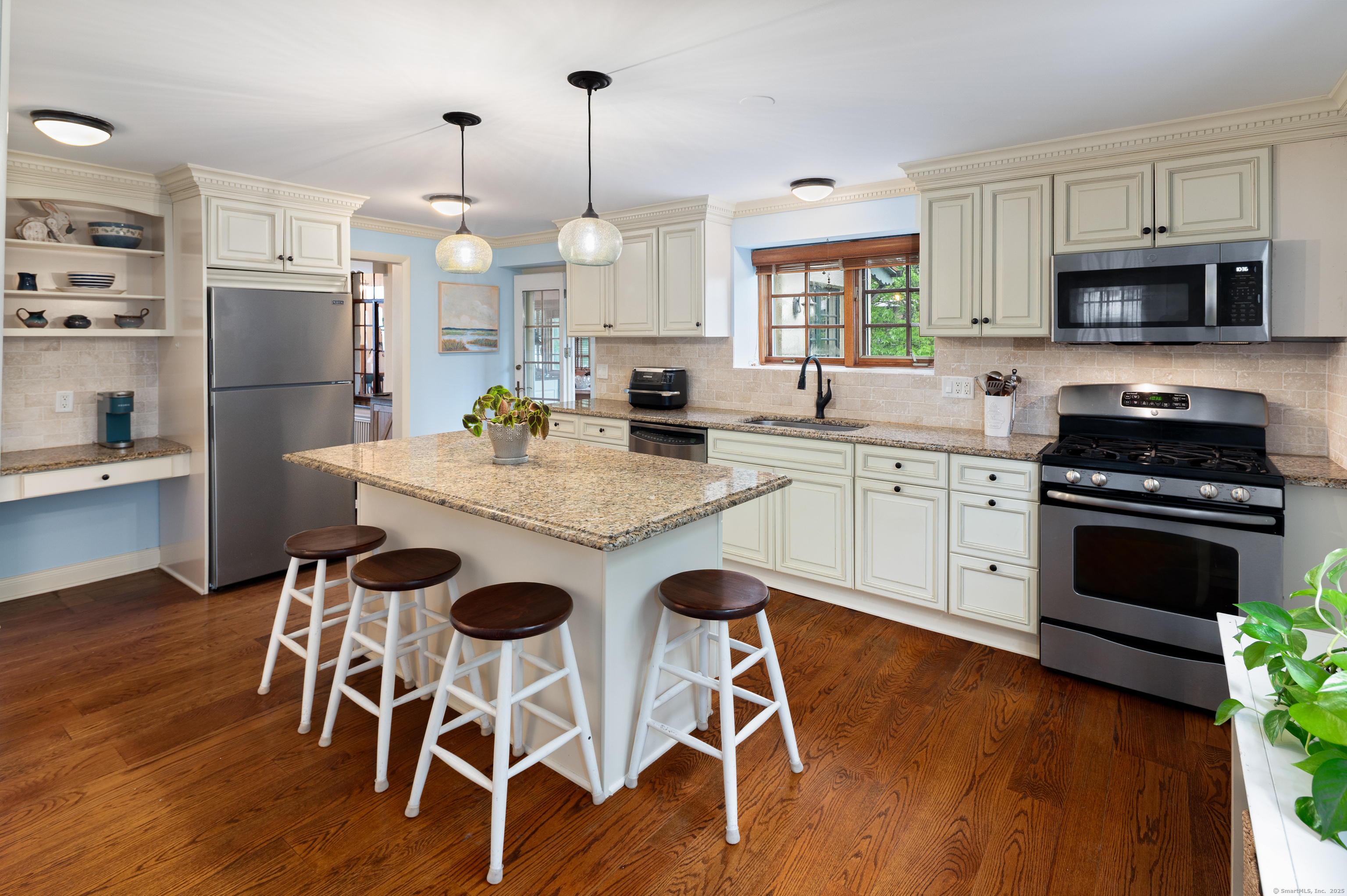 306 Hubbard Avenue, Stamford, Connecticut image 8