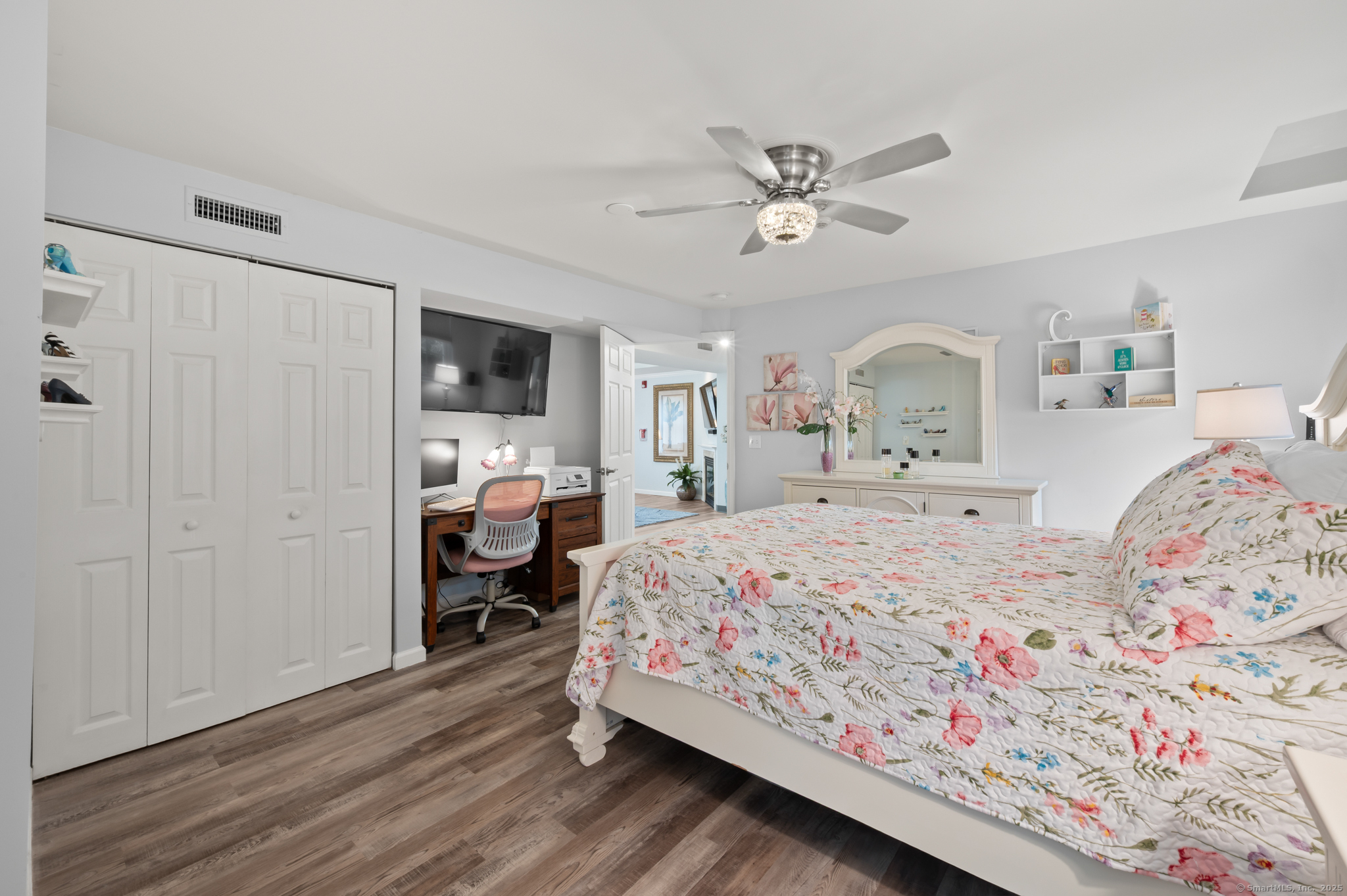 8 Pasco Drive #E, East Windsor, Connecticut image 18