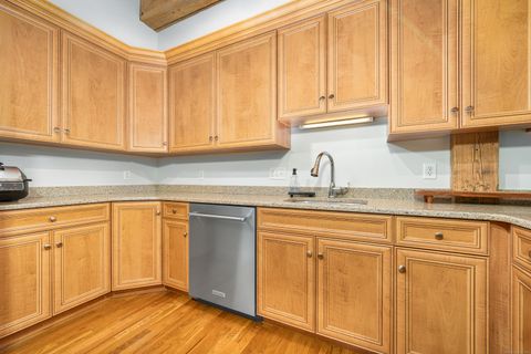 Tiny photo for 10 Main Street #304, Berlin, CT 06037 (MLS # 24142773)