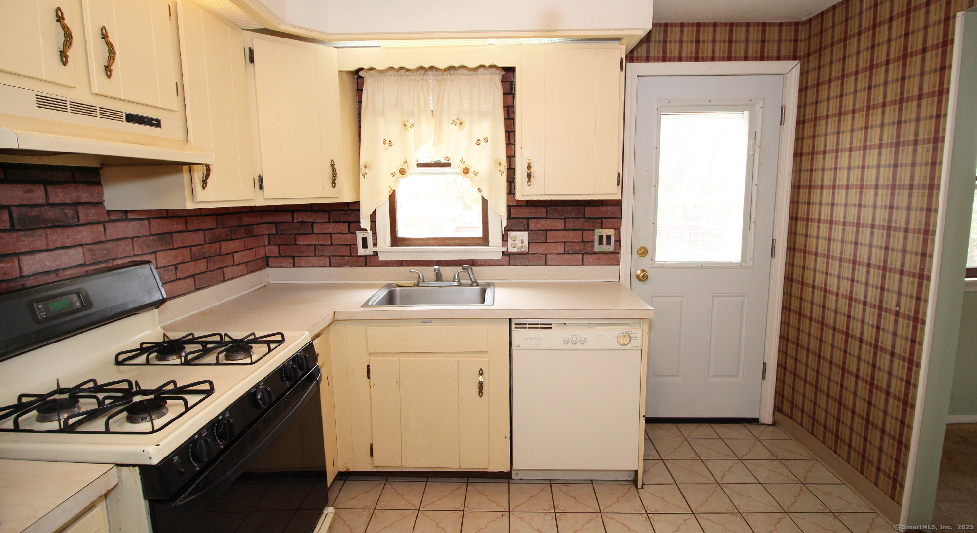 107 Meetinghouse Ridge, Meriden, Connecticut image 10