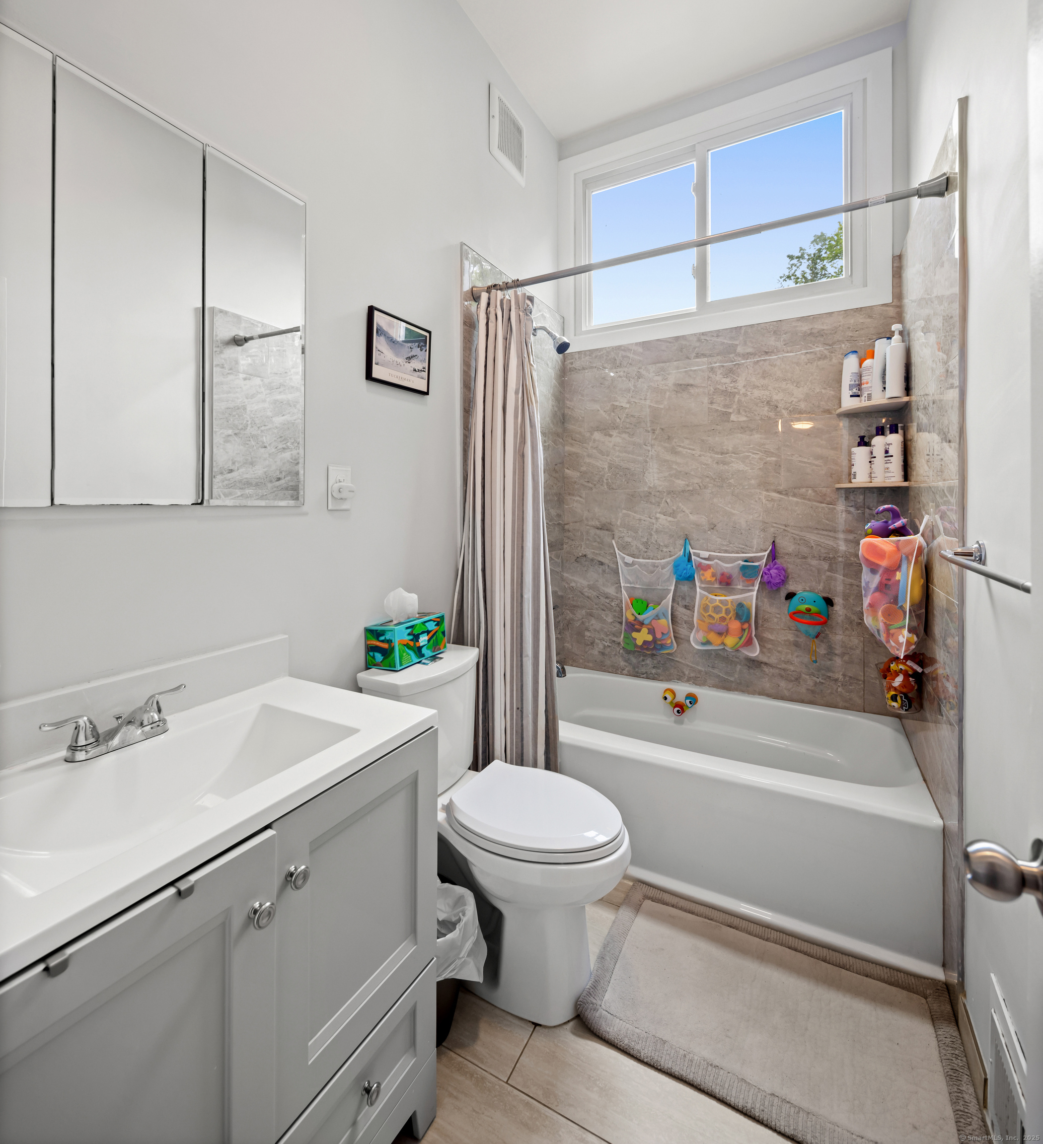 32 Regent Court, Stamford, Connecticut image 26