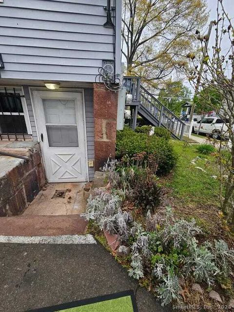 Tiny photo for 25 Pine Street, New Haven, CT 06513 (MLS # 24141977)