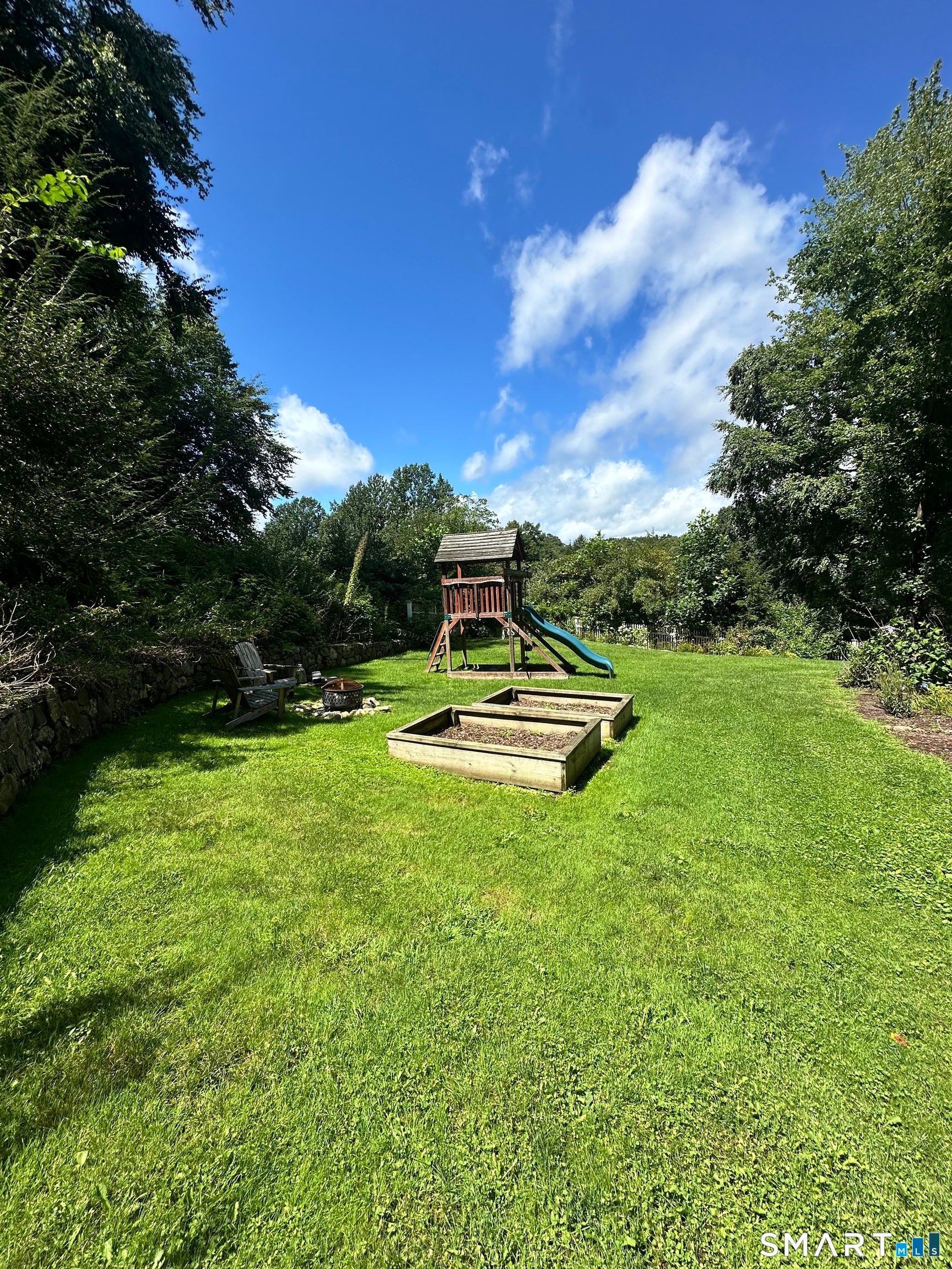 15 Mountain Manor Road