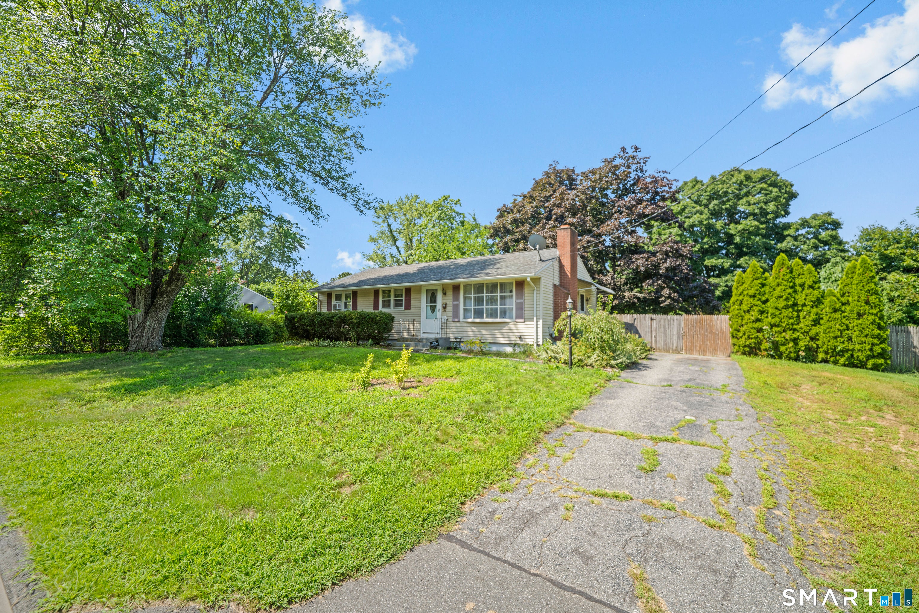 17 Lancer Drive