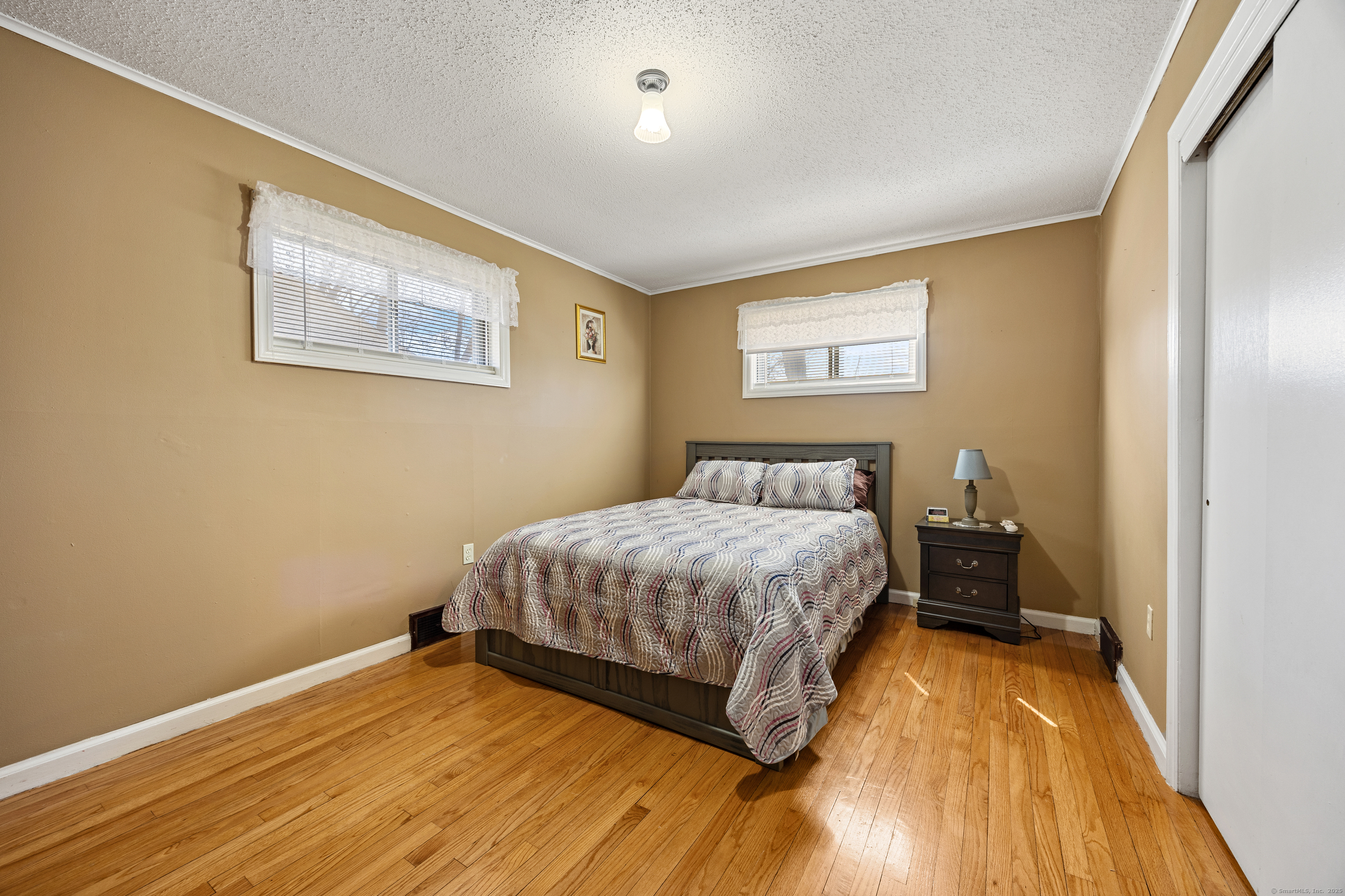 436 Piedmont Street, Waterbury, Connecticut image 16