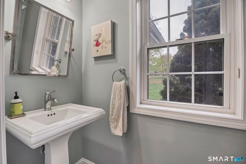 Tiny photo for 7 Harvest Glen, East Lyme, CT 06333 (MLS # 24175546)