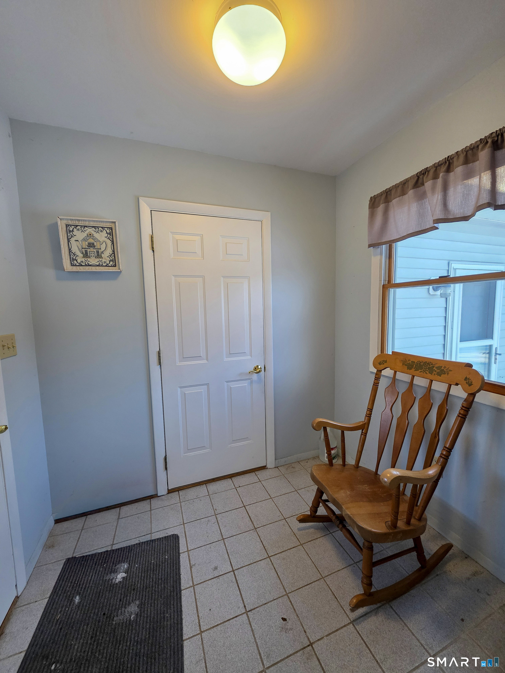 1453 Suffield Street