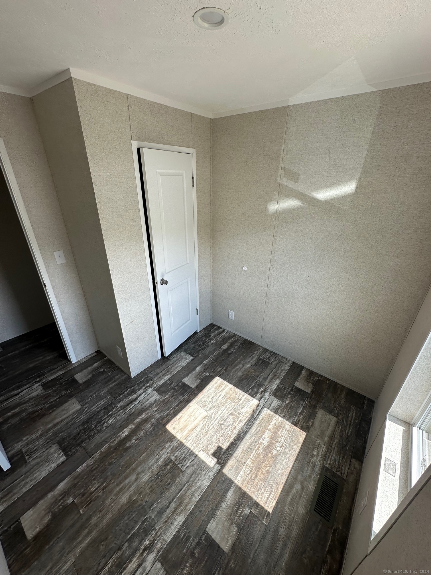 435 High Street #26, Groton, Connecticut image 13