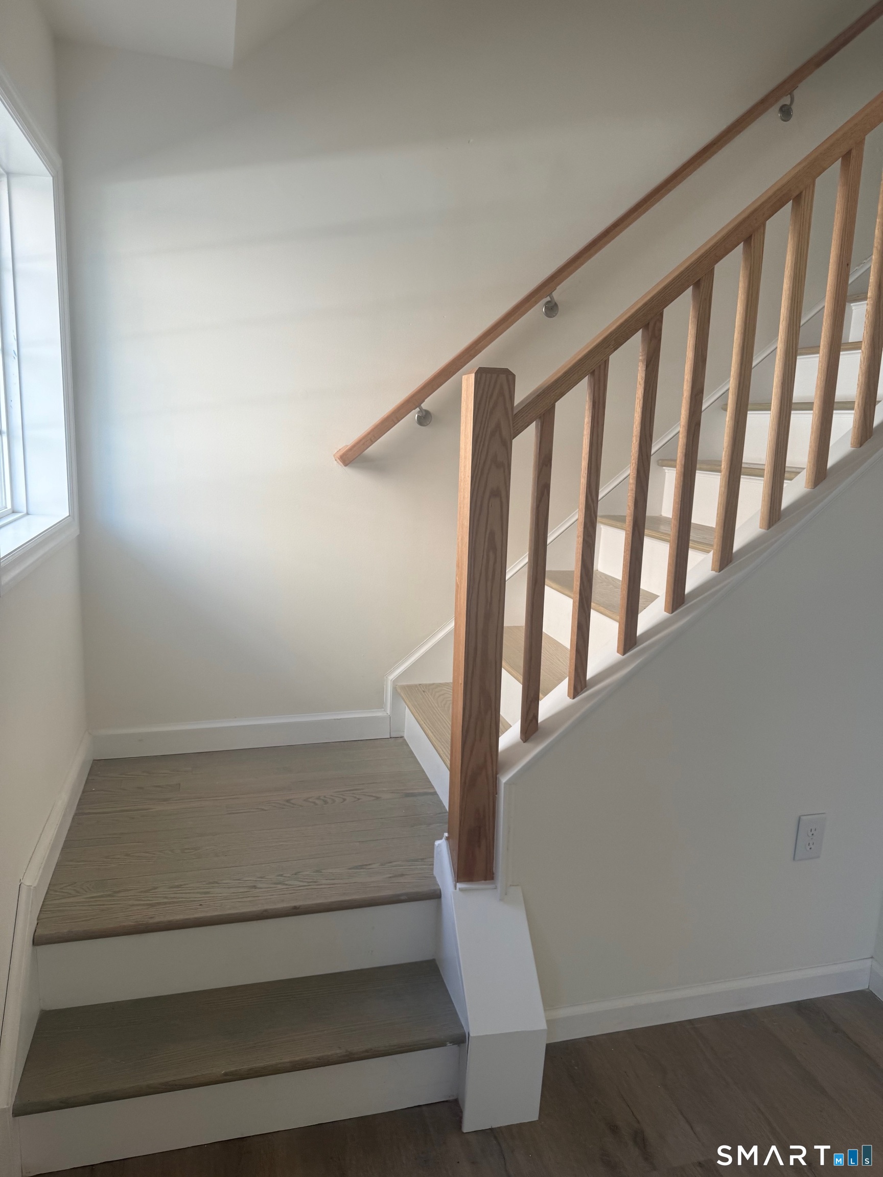 281 Greenwich Avenue