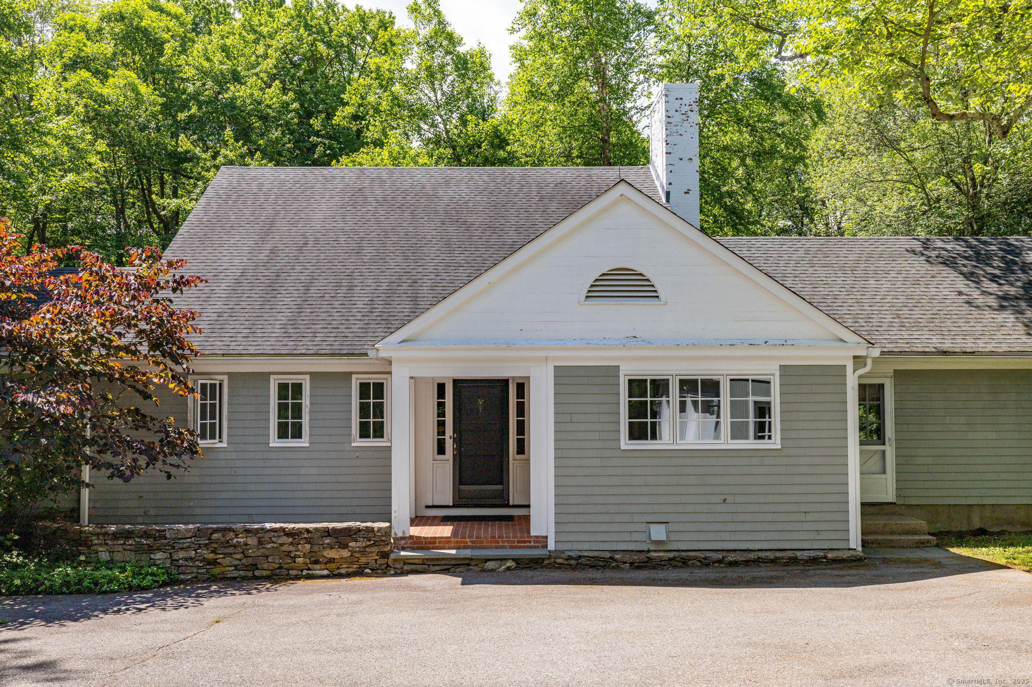 101 Tallmadge Lane